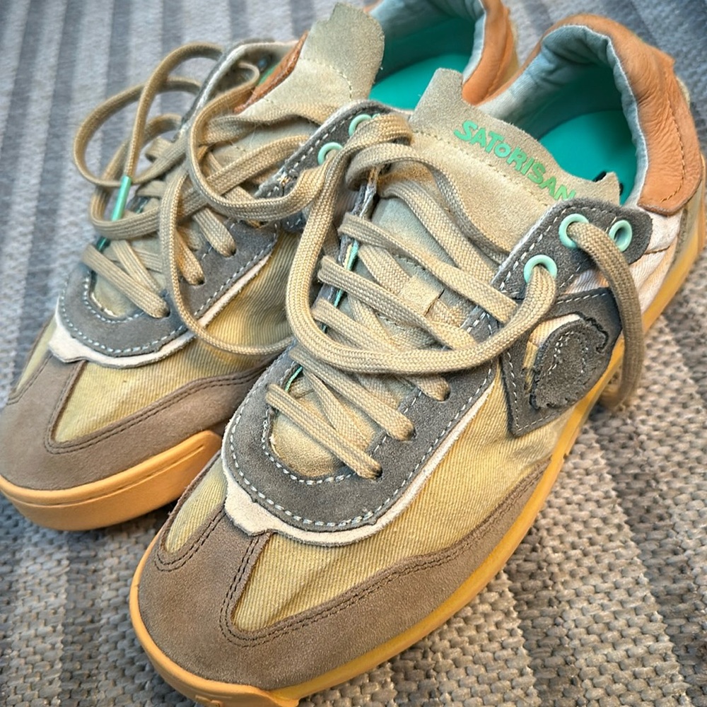 Satorisan Sneakers (NIB)